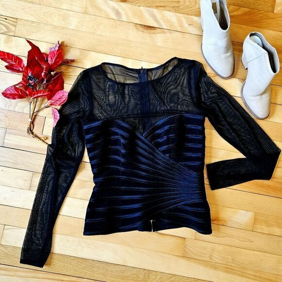 JS Collections Vintage 2000s Fishnet Blouse - Picture 1 of 8